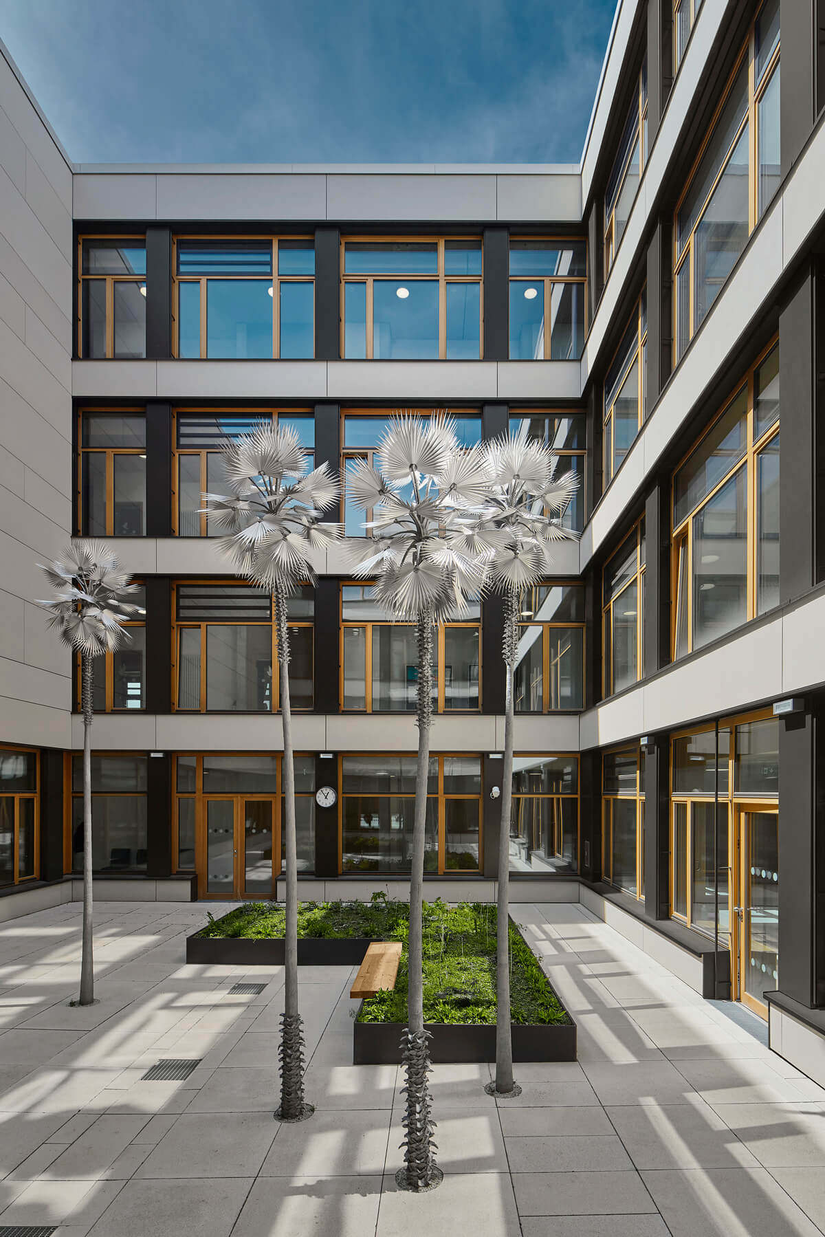 Neubau Dreifachsporthalle, beruflicher Schule und eines Hauses für Kinder in Ramersdorf-Perlach